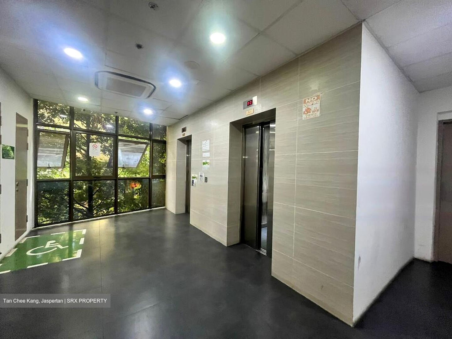 The Commerze@irving (D13), Retail #458167571